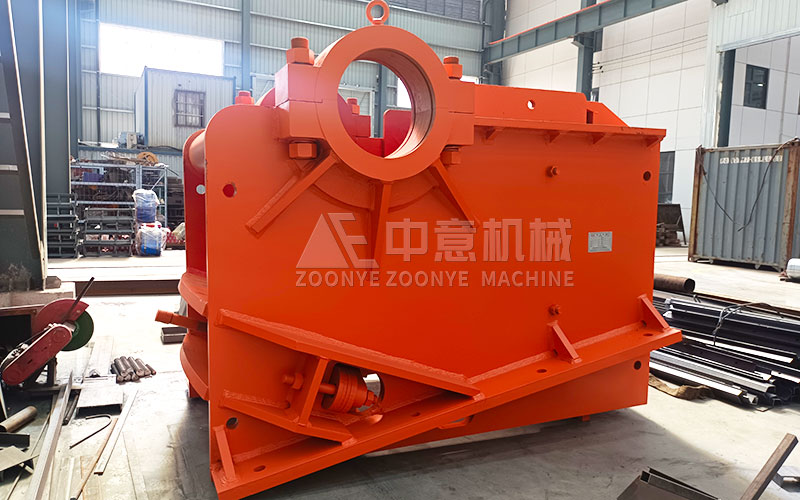 颚式破碎机.jpg 颚式破碎机.jpg