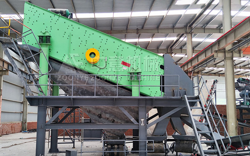 振动筛分机.jpg 振动筛分机.jpg