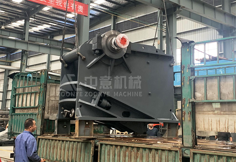 颚式破碎机.jpg 颚式破碎机.jpg