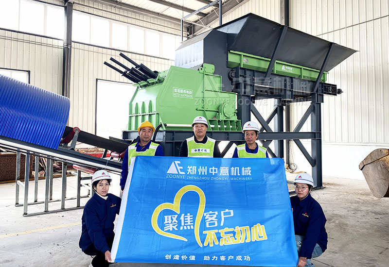 技术工程师合影留念 技术工程师合影留念